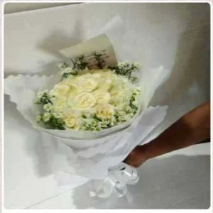 CDE - HB 005 - Hand Bouquet